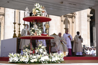 5-V Domingo de Páscoa - Santa Missa com o Rito de Canonização