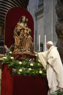 5-Holy Thursday - Holy Chrism Mass