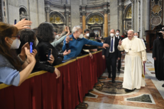 10-II Domingo de Pascua o de la Divina Misericordia - Santa Misa