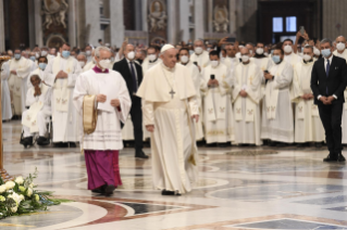 25-Holy Mass on the Second Sunday of Easter, liturgical feast of Divine Mercy