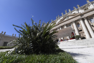 16-Palm Sunday: Passion of the Lord - Commemoration of the Lord's entrance into Jerusalem and Holy Mass