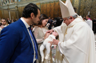 11-Fiesta del Bautismo del Señor - Santa Misa y bautismo de algunos niños