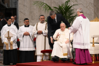 0-Holy Thursday - Holy Chrism Mass