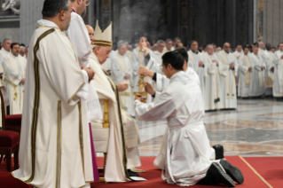 5-Holy Thursday - Holy Chrism Mass