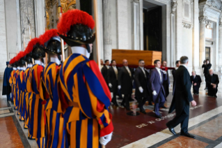 1-Célébration des obsèques du Pape émérite Benoît XVI