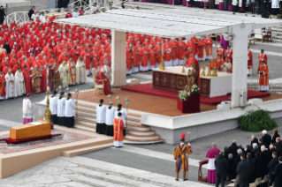 20-Santa Messa per le Esequie del Sommo Pontefice Emerito Benedetto XVI