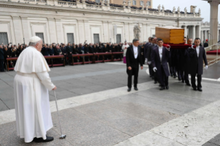 26-Célébration des obsèques du Pape émérite Benoît XVI