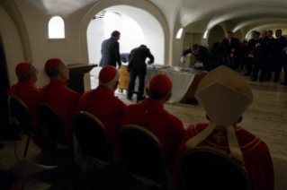 36-Totenmesse für den emeritierten Papst Benedikt XVI.