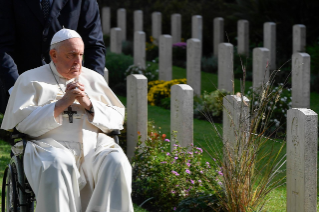 10-Commemorazione di tutti i fedeli defunti – Santa Messa