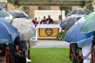 28-Celebración de la Santa Misa para la Conmemoración de los fieles difuntos 