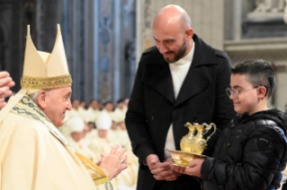 12-Celebración eucarística de la solemnidad de Santa María, Madre de Dios