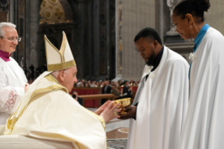 28-Holy Saturday - Easter Vigil in the Holy Night of Easter