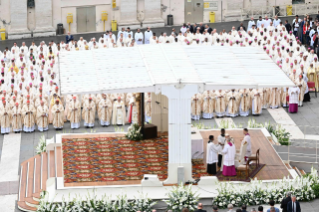 10-Apertura de la Asamblea General Ordinaria del Sínodo de los Obispos. Santos Ángeles custodios - Santa Misa 