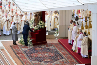 17-XXIX domenica del Tempo Ordinario – Santa Messa e canonizzazione