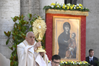 33-Santissimo Corpo e Sangue di Cristo – Santa Messa, Processione e Benedizione Eucaristica