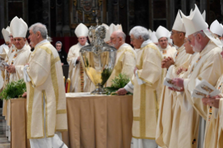 19-Jeudi de la Semaine Sainte - Messe chrismale