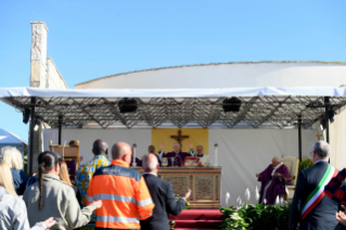 20-Commemoration of all the faithful departed - Holy Mass