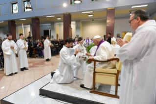 11-“24 ore per il Signore”: Celebrazione della Riconciliazione