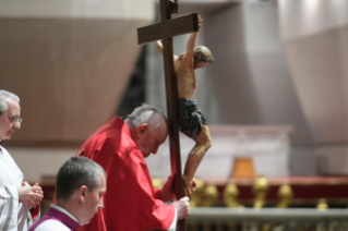 29-Viernes Santo - Celebración de la Pasión del Señor