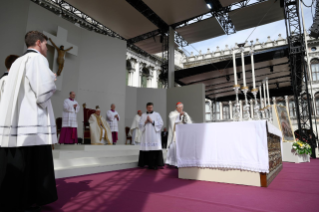 9-Visita a Veneza: Celebração da Santa Missa 