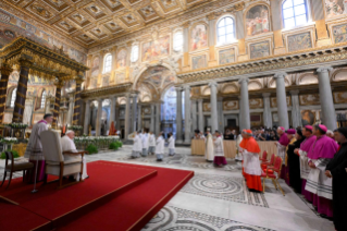 4-Celebración de las vísperas con motivo del aniversario de la Dedicación de la Basílica Papal de Santa María la Mayor y de la Solemnidad de Nuestra Señora de las Nieves 