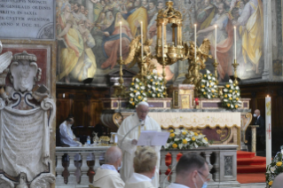 10-Holy Mass on the Second Sunday of Easter, liturgical feast of Divine Mercy