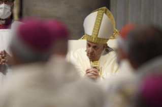 1-Concelebración eucarística con los participantes en la Asemblea plenaria del Consejo de Conferencias Episcopales de Europa