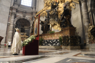 14-Concelebración eucarística con los participantes en la Asemblea plenaria del Consejo de Conferencias Episcopales de Europa