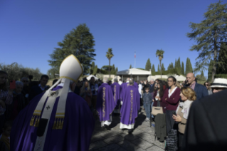 23-Celebração da Santa Missa para a comemoração dos fiéis defuntos