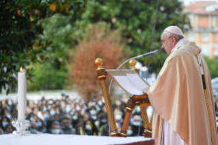 15-Holy Mass  