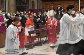 4-Messe à l'intention des cardinaux et évêques décédés au cours de l'année