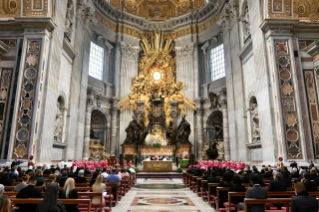 9-Messe à l'intention des cardinaux et évêques décédés au cours de l'année