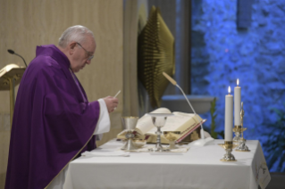 4-Fr&#xfc;hmesse in der Kapelle der Domus Sanctae Marthae: Nicht dem Scheitern nachgeben