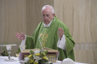 4-Morning Meditation by Pope Francis in the Chapel of the Domus Sanctae Marthae: <i>Ordained Ministry is a gift not a function</i>