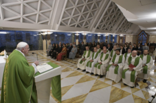 5-Misa matutina en la capilla de la Domus Sanctae Marthae: <i>La fiesta de la palabra</i>