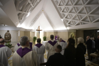 0-Meditazione quotidiana nella Cappella della Domus Sanctae Marthae: <i>Per non vincere il premio Nobel della lamentela</i>