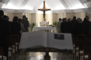 5-Misa matutina en la capilla de la Domus Sanctae Marthae: <i>El estilo del cristiano</i>