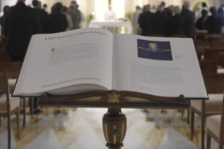 6-Misa matutina en la capilla de la Domus Sanctae Marthae: <i>El estilo del cristiano</i>
