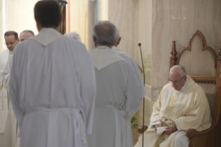 7-Misa matutina en la capilla de la Domus Sanctae Marthae: <i>El estilo del cristiano</i>