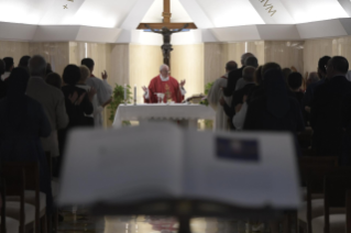 3-Meditazione quotidiana nella Cappella della Domus Sanctae Marthae: <i>Come il diavolo è stato vinto</i>