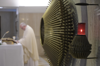 9-Meditações matutinas na Capela da Casa Santa Marta: <i>Os sacramentos não se pagam</i>
