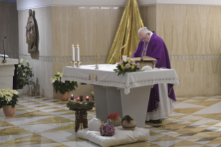 5-Frühmesse in der Kapelle der Domus Sanctae Marthae: Mann der Stille