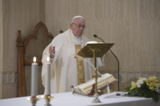1-Frühmesse in der Kapelle der Casa Santa Marta: Honigbonbons