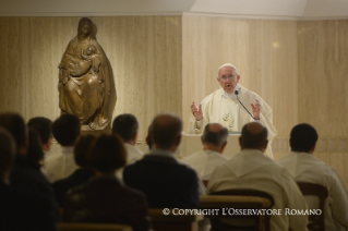 6-Misa matutina en la capilla de la Domus Sanctae Marthae: <i>Cuánto y cómo</i>