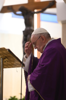 0-Celebrazione della Santa Messa nella Cappella della <i>Domus Sanctae Marthae</i>: Dio agisce sempre nella semplicità