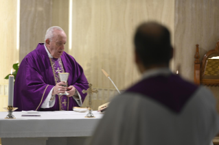 5-Holy Mass presided over by Pope Francis at the <i>Casa Santa Marta</i> in the Vatican: "Our God is close and asks us to be close to each other"