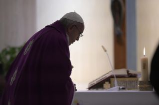 0-Santa Missa celebrada na capela da Casa Santa Marta: "O domingo do pranto"