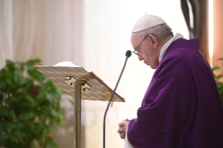2-Santa Missa celebrada na capela da Casa Santa Marta: "As três dimensões da vida cristã: eleição, promessa, aliança"