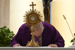 8-Holy Mass presided over by Pope Francis at the <i>Casa Santa Marta</i> in the Vatican: "Our Lady of Sorrows: disciple and mother"