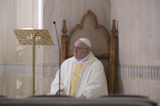 1-Messe quotidienne dans la chapelle de la résidence Sainte-Marthe : « La grâce de la fidélité »